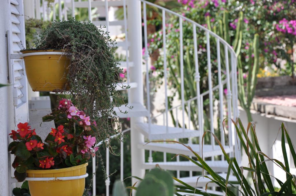 Villa Sea Rose Липари Экстерьер фото