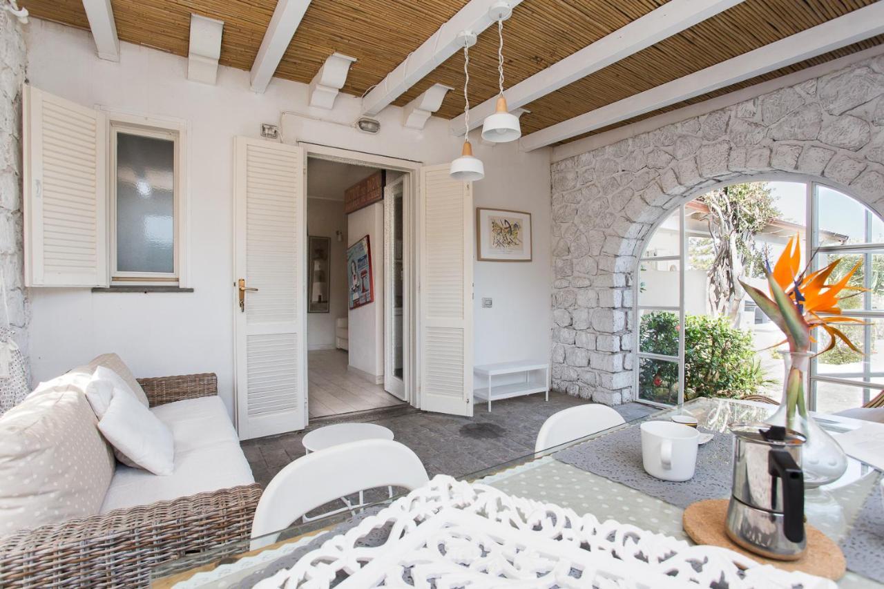 Villa Sea Rose Липари Экстерьер фото